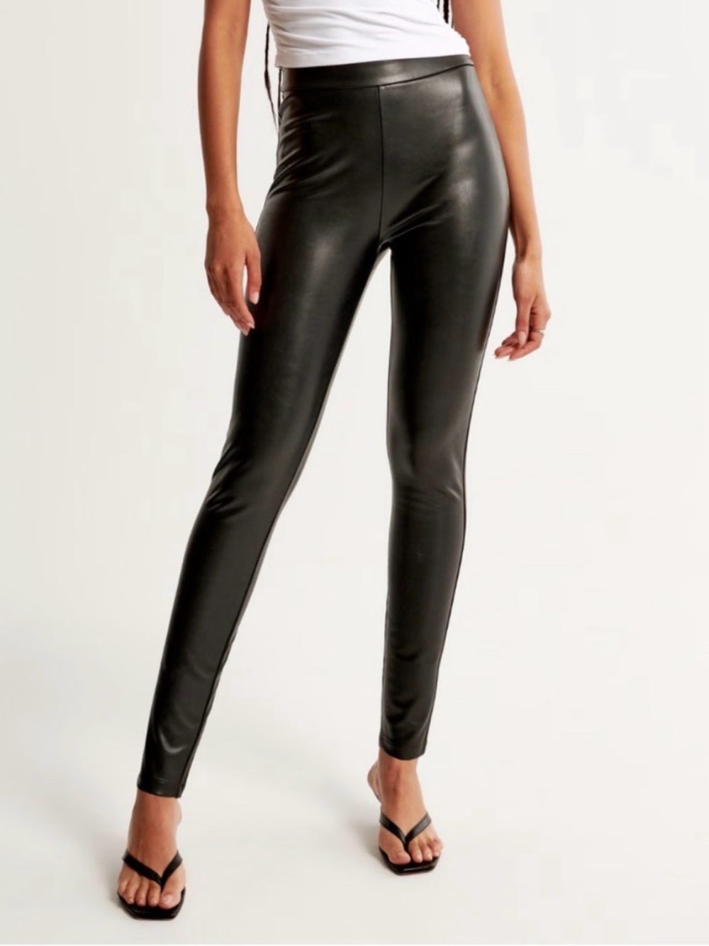 NWT Abercrombie & Fitch Black Vegan Leather Pants Size Small